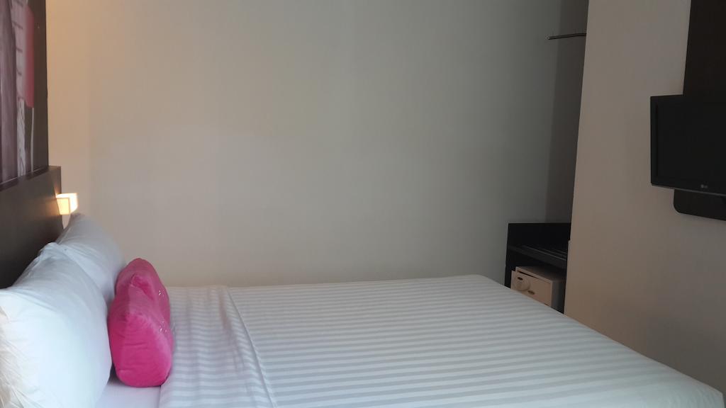 ג'קרטה Favehotel Pluit Junction מראה חיצוני תמונה