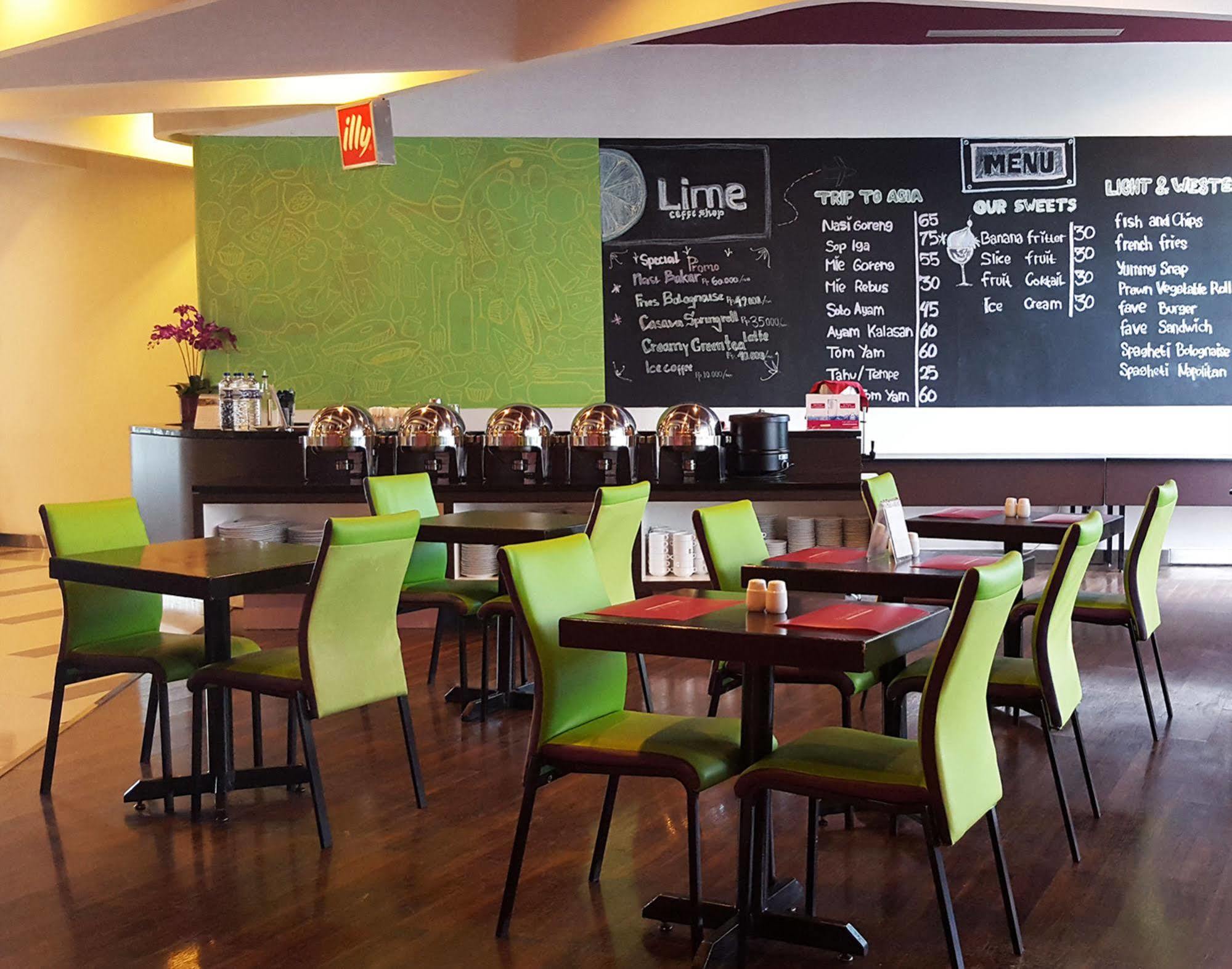 ג'קרטה Favehotel Pluit Junction מראה חיצוני תמונה
